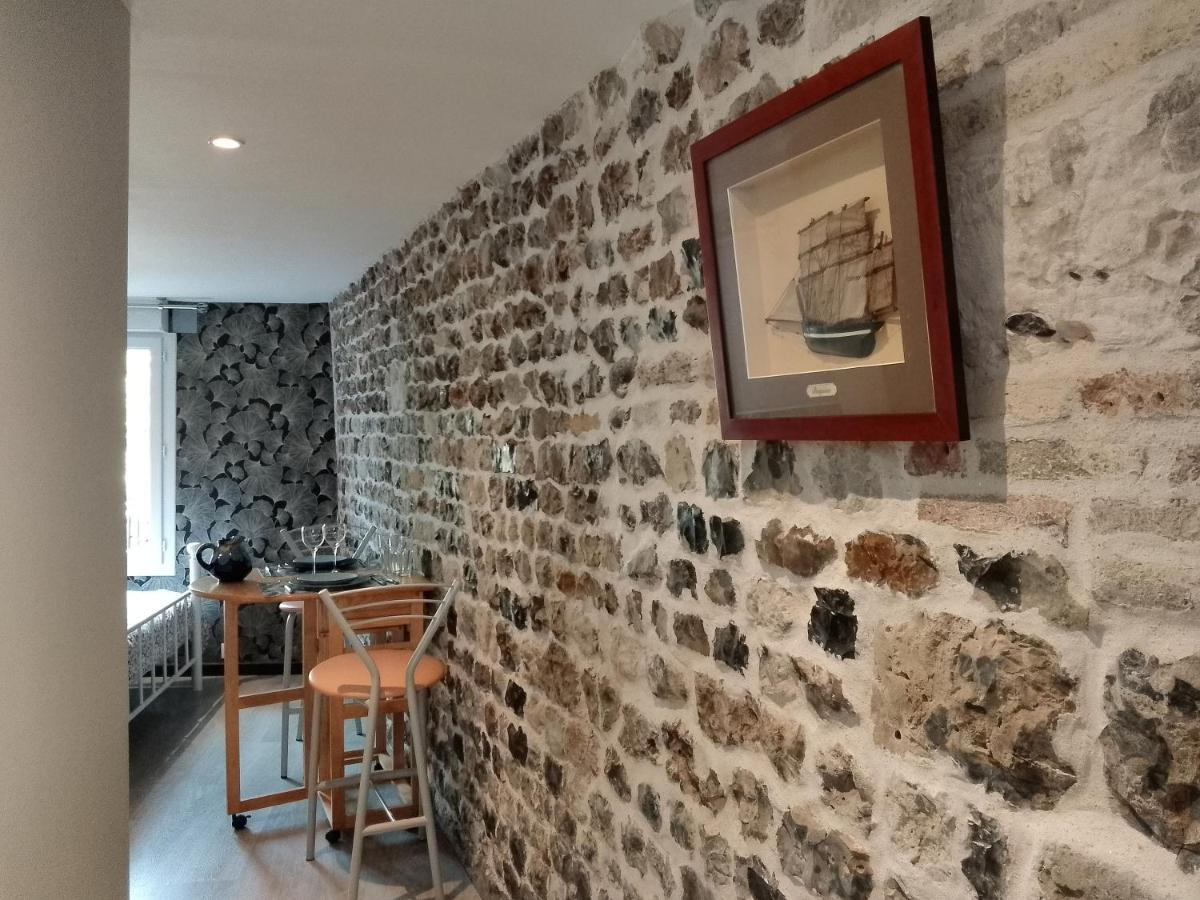 Ferienwohnung La Tourterelle La Rivière-Saint-Sauveur Exterior foto